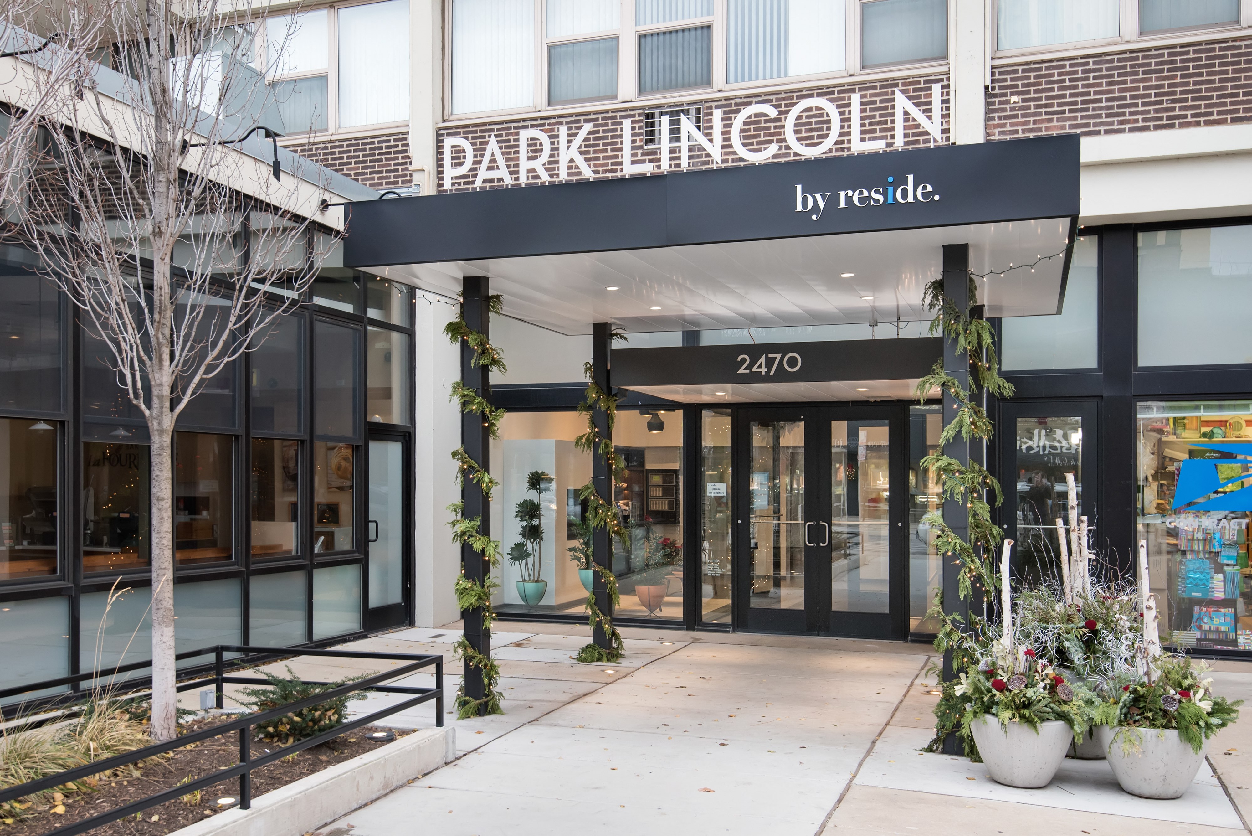 Park Lincoln By Reside Apartments, 2470 North Clark Street, Chicago, IL